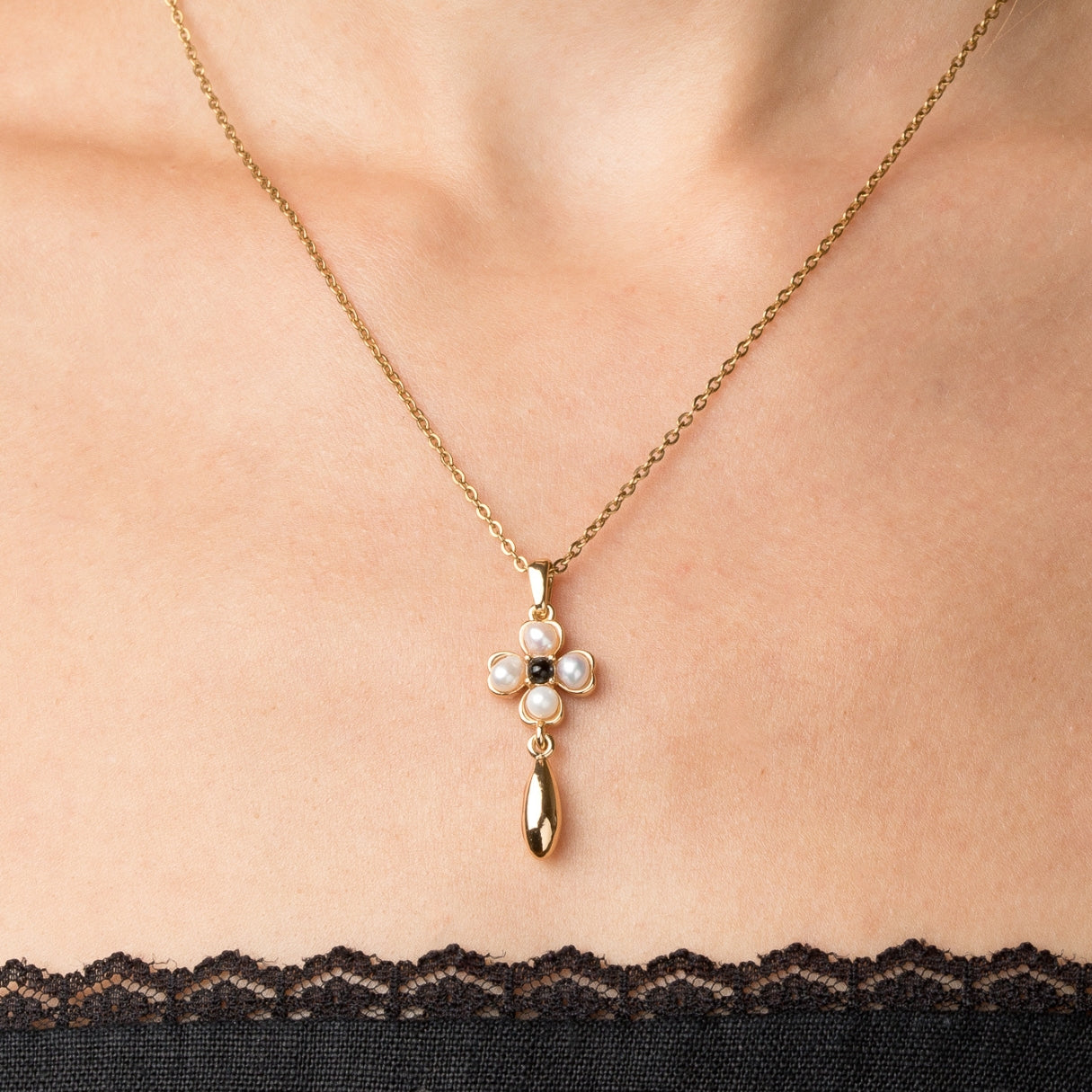 Pearl & Onyx Quatrefoil Necklace