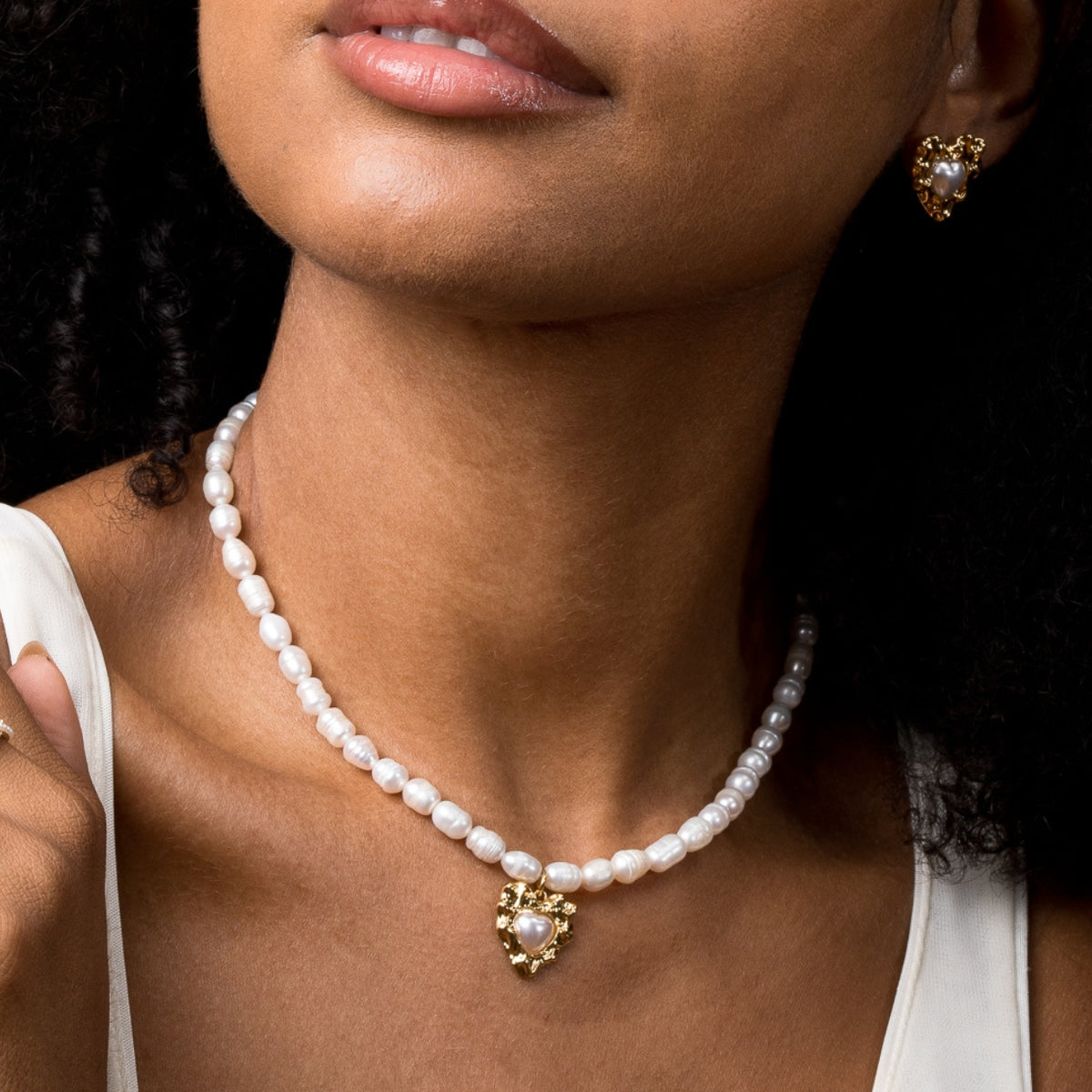 Baroque Pearl Necklace