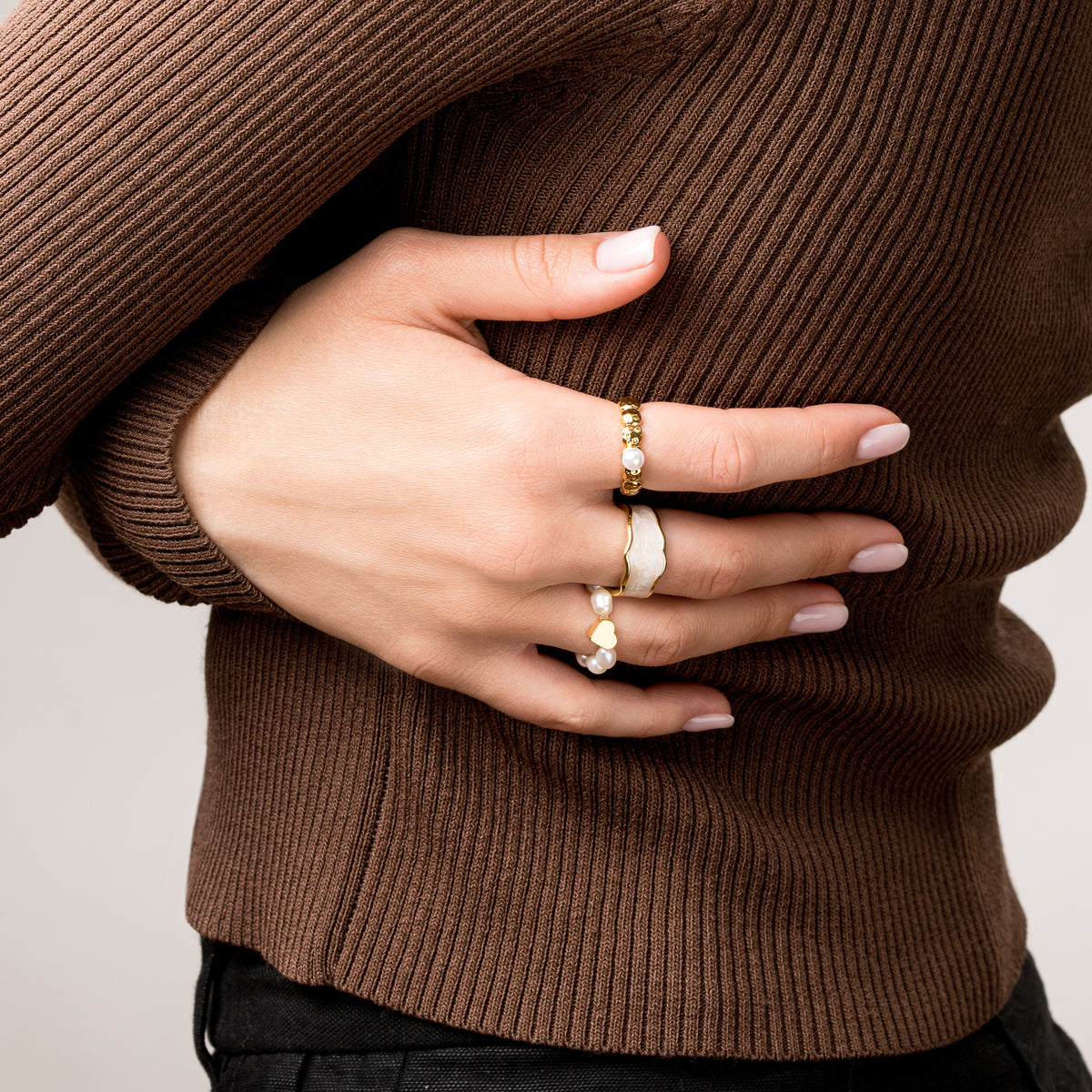 Soft Pearl Ring