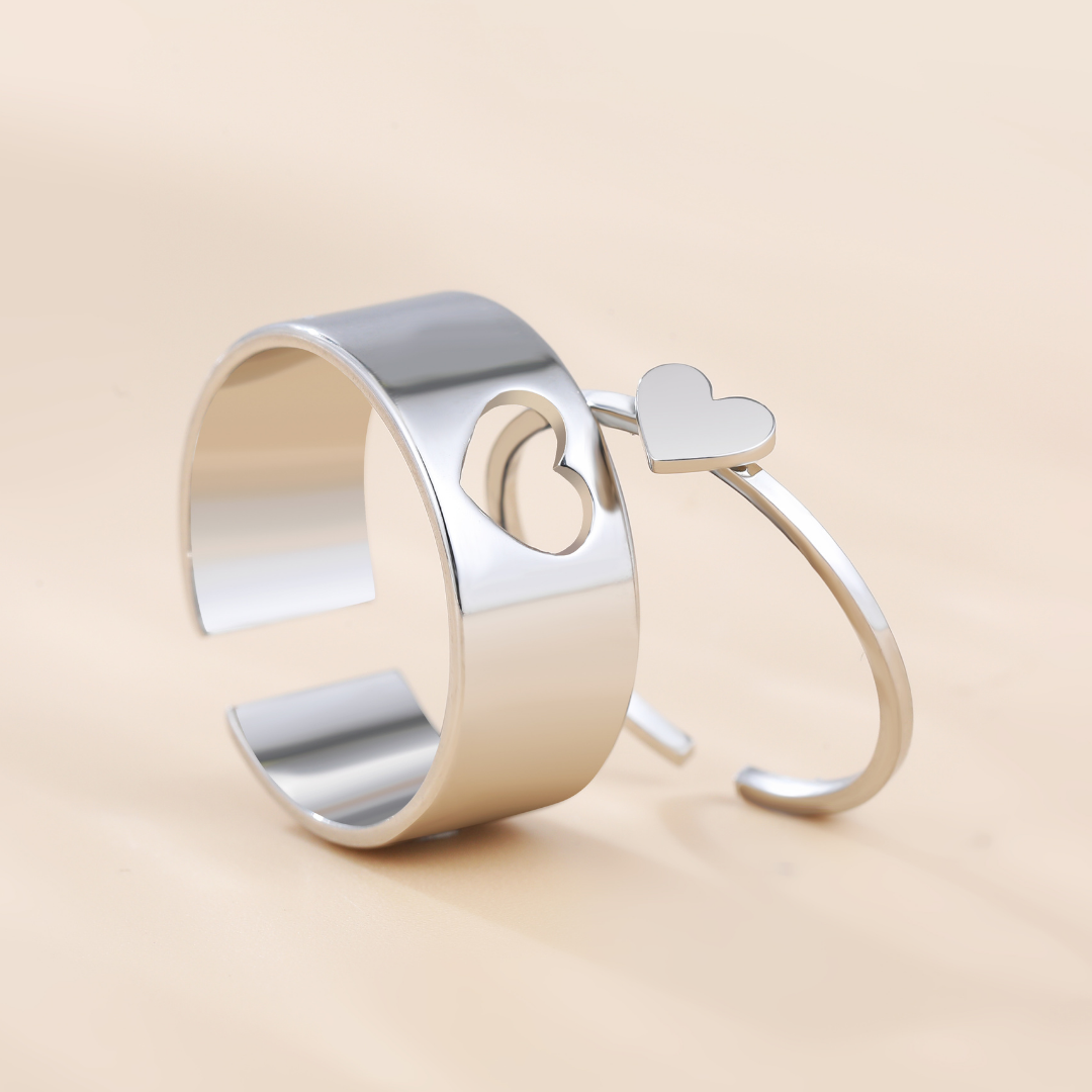 Matching heart ring deals