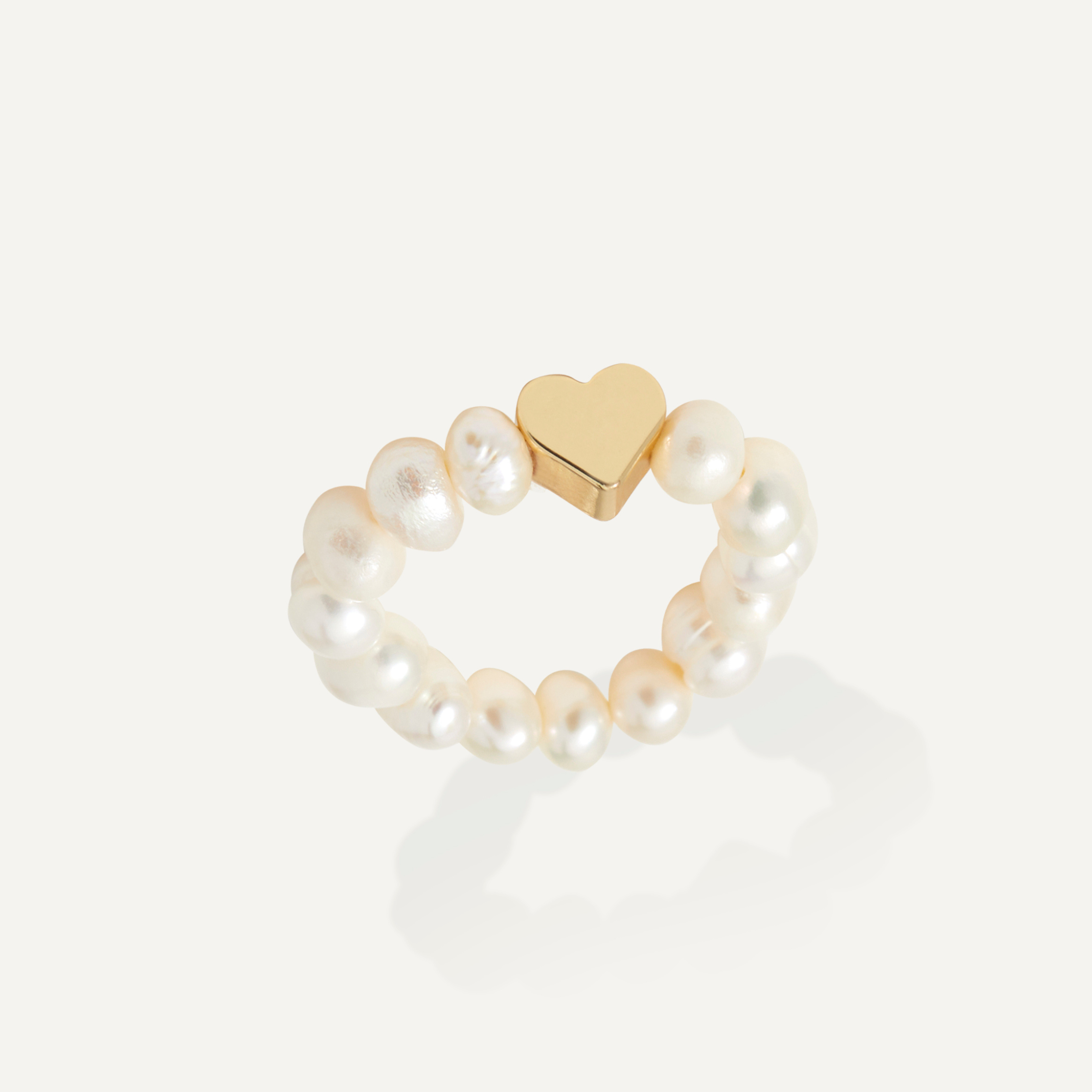 Soft Pearl Ring
